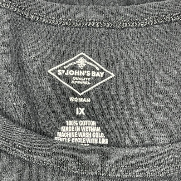 St Johns Bay Womens Long Sleeve Tee Black 1X - Picture 3 of 6